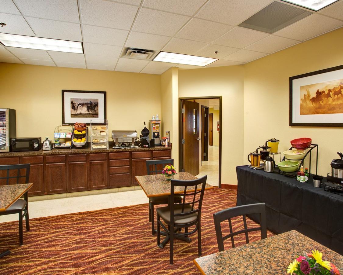 Rodeway Inn & Suites Phillipsburg Ngoại thất bức ảnh