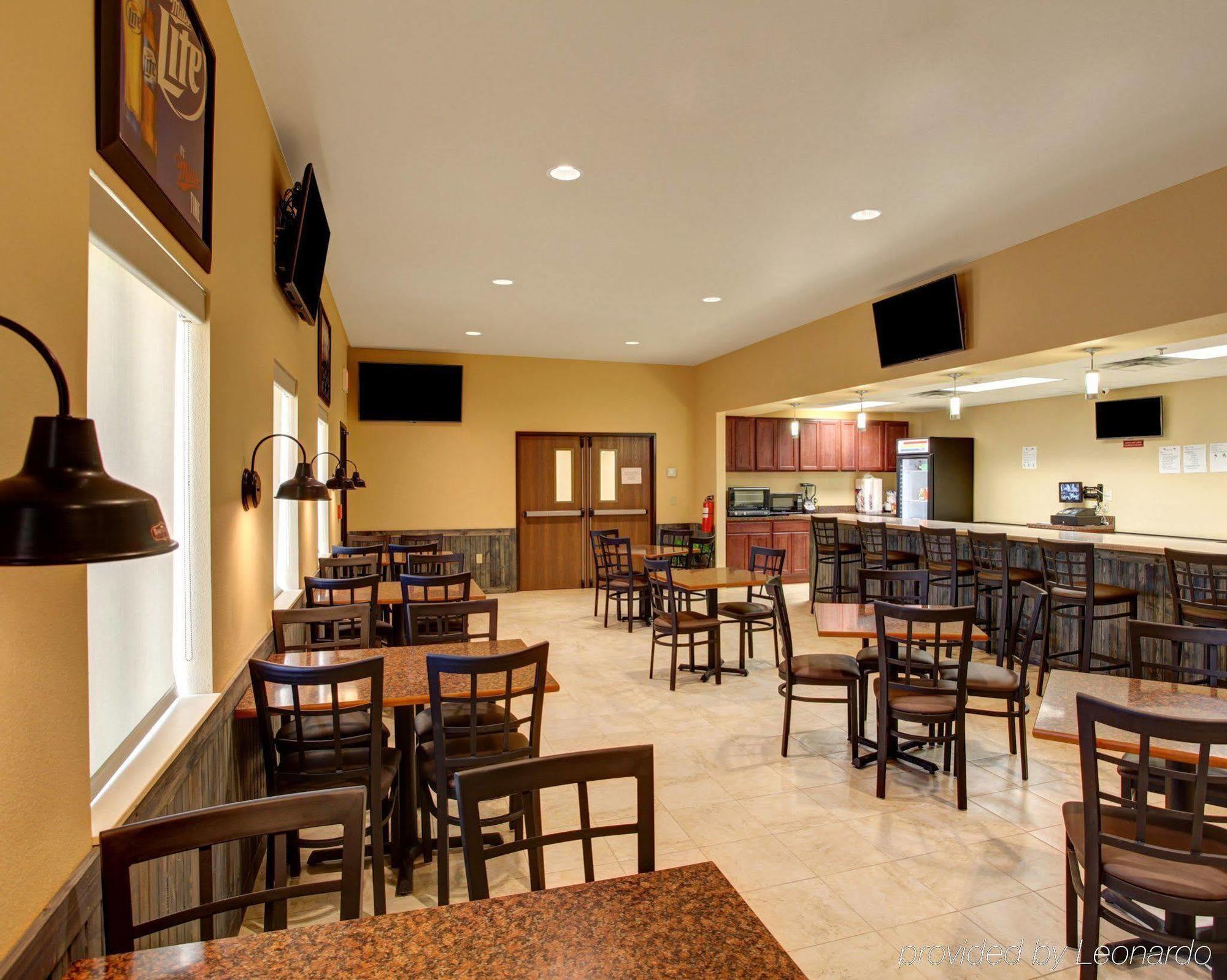 Rodeway Inn & Suites Phillipsburg Ngoại thất bức ảnh