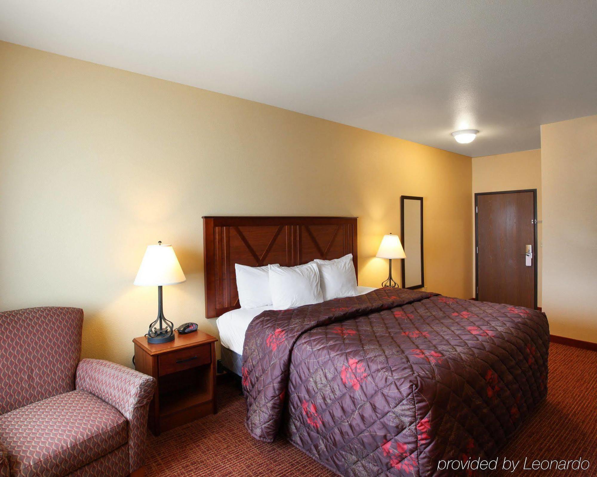 Rodeway Inn & Suites Phillipsburg Ngoại thất bức ảnh