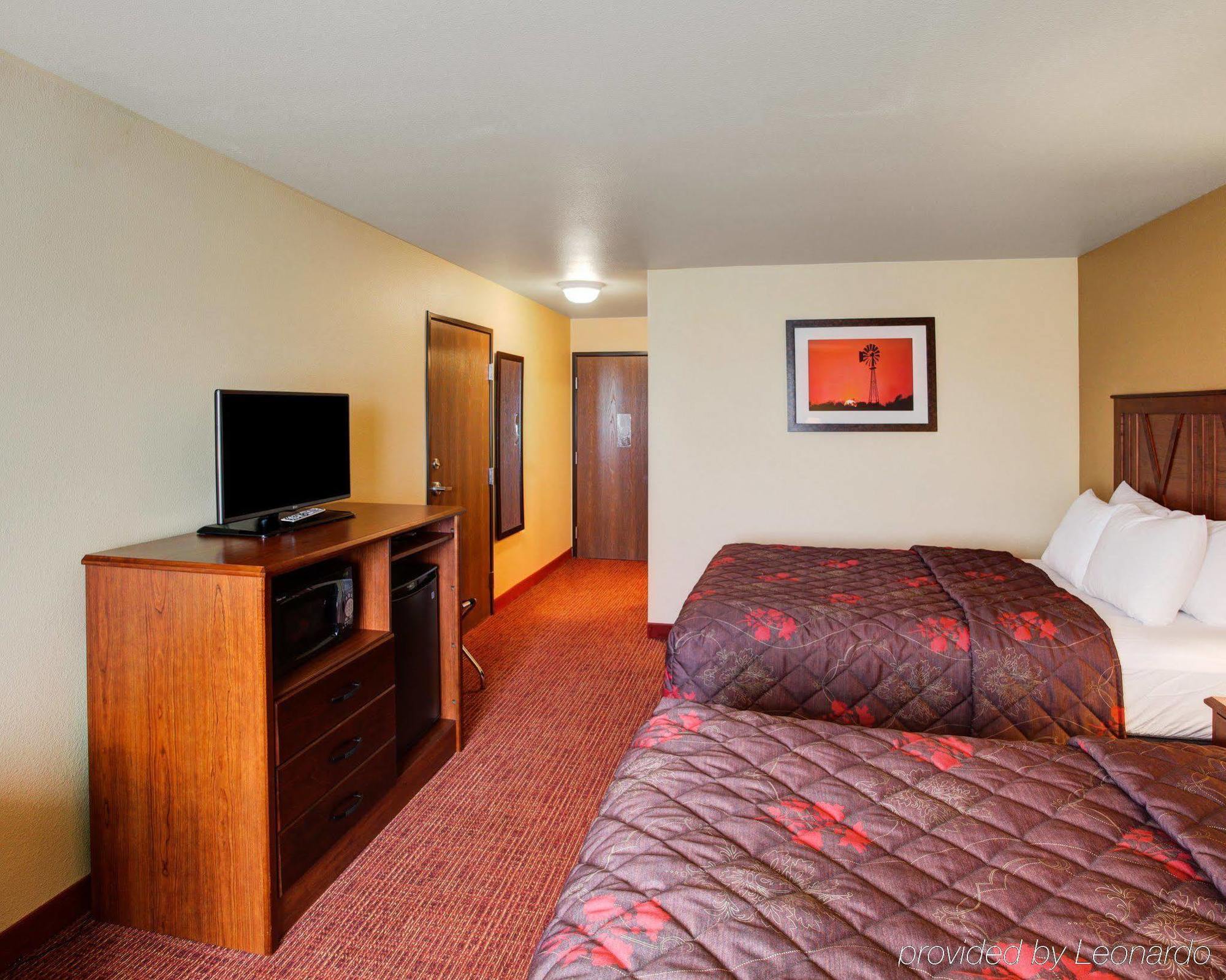 Rodeway Inn & Suites Phillipsburg Ngoại thất bức ảnh